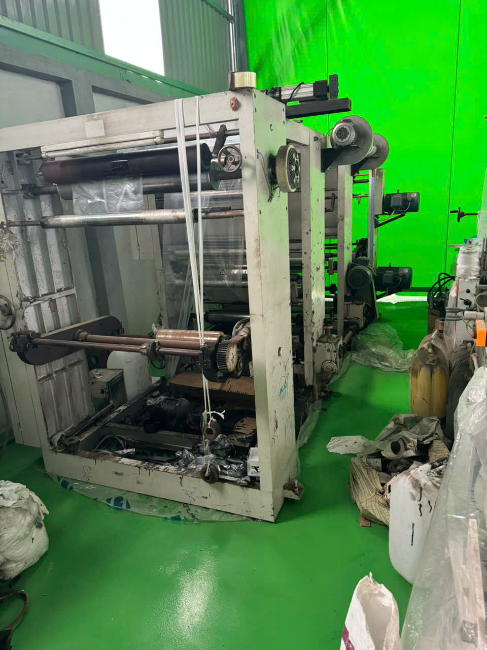 CÔNG TY TNHH MTV LÂM TẬP HUÊ